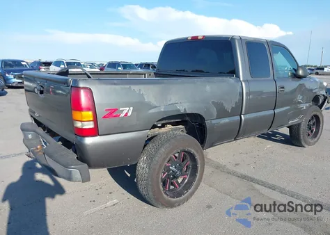 2000 Chevrolet Silverado 1500 Ls из США, поврежденный, VIN 1GCEK19V9YE263543